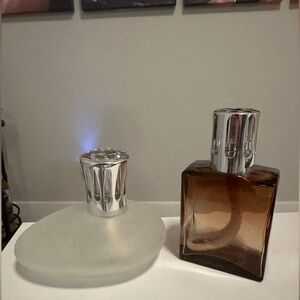 2 authentic Lampe Berger pebble and amber